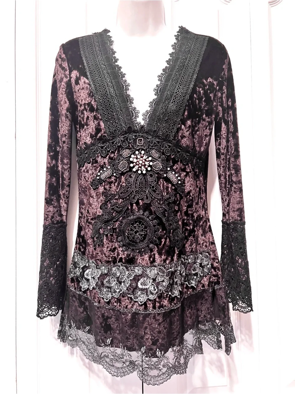 Passion Concept-Deep Purple/Black Beaded Velvet Lace V-Neck Tunic Blouse-Long Sl